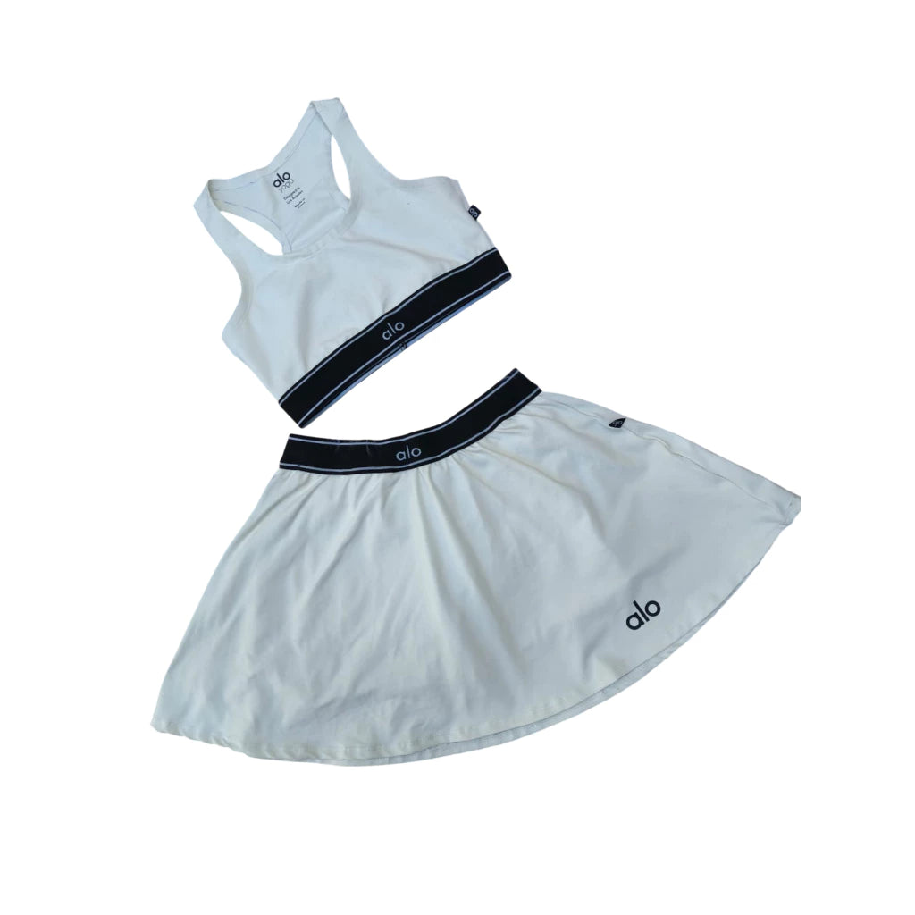 Conjunto Fitness Feminino – Top Nadador + Short Saia